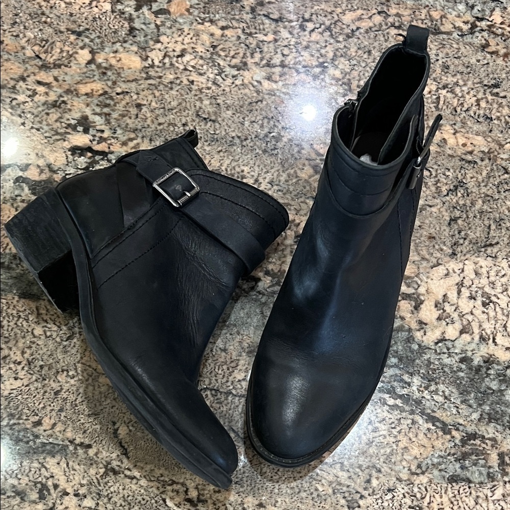 Vince Camuto Black Leather Ankle Booties